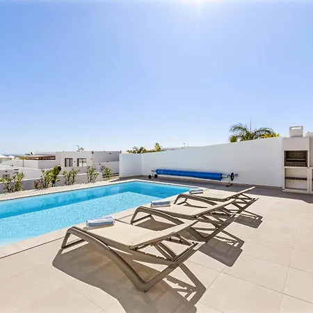 Alene - Vipvipvillas * Playa Blanca