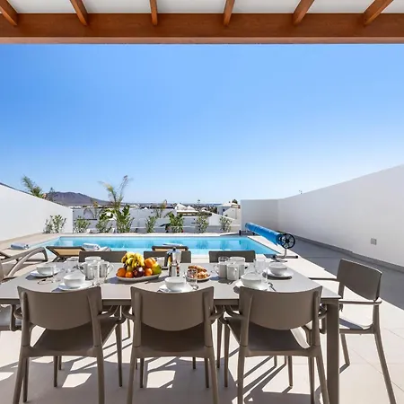 Alene - Vipvipvillas Playa Blanca