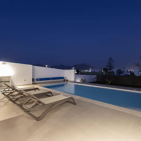 Alene - Vipvipvillas Playa Blanca
