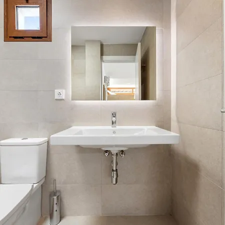 Alene - Vipvipvillas Коста Бланка