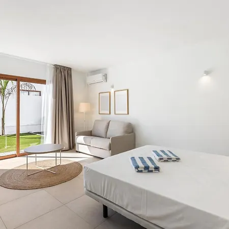 Alene - Vipvipvillas Вилла Коста Бланка